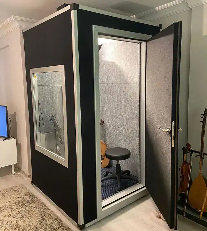 Karaoke Kabini Dış Görünüm